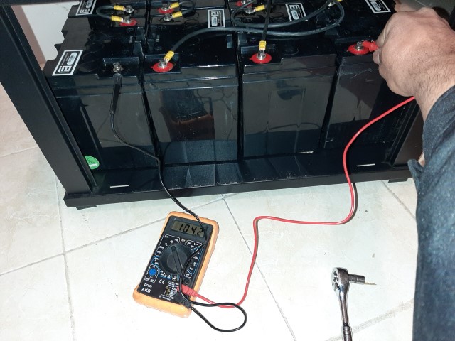 Ups1
